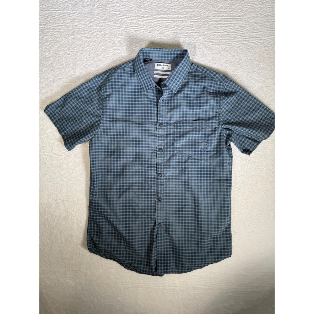 Billabong Mens Short Sleeve Plaid‎ Button Up Shirt Tailored Fit Stretch Size S/P
